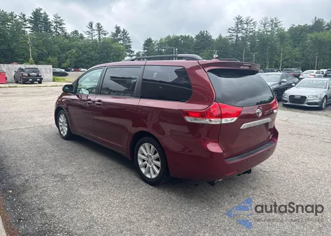 2013 Toyota Sienna Xle/Limited из США, поврежденный, VIN 5TDDK3DC3DS058382